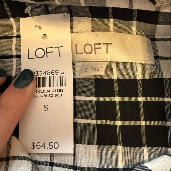 LOFT Plaid Ruffle button down black and white Shirt NWT Long sleeved size small - Picture 6 of 7